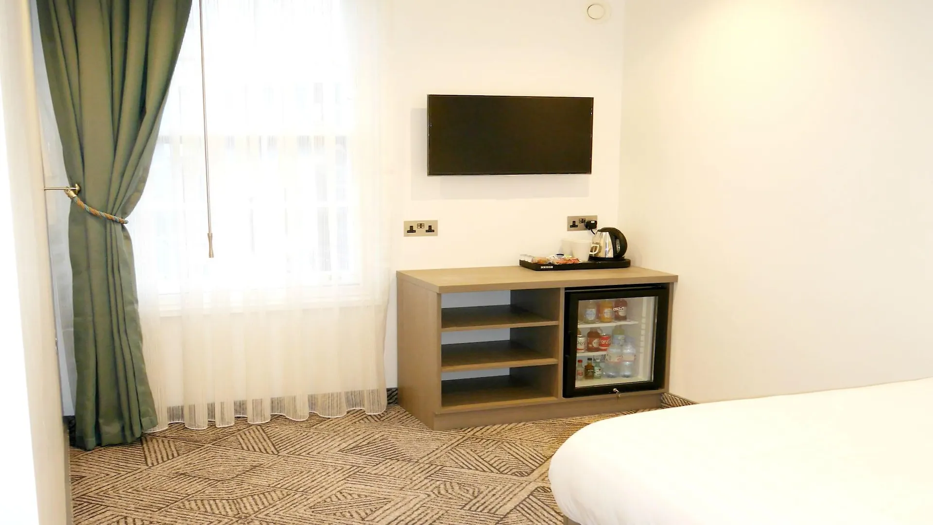 The Lion & Key Hotel London