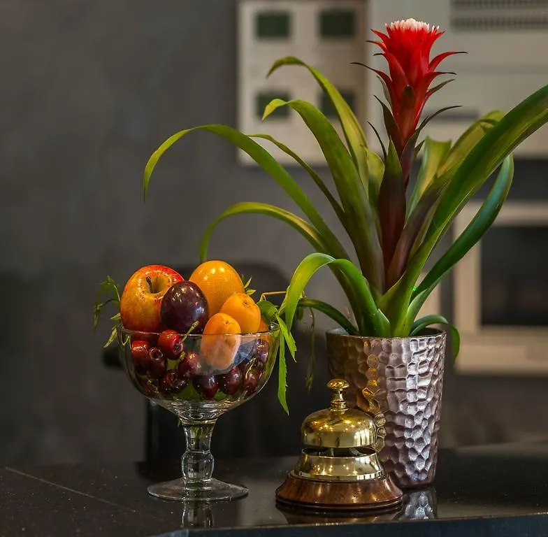 The Lion & Key Hotel London